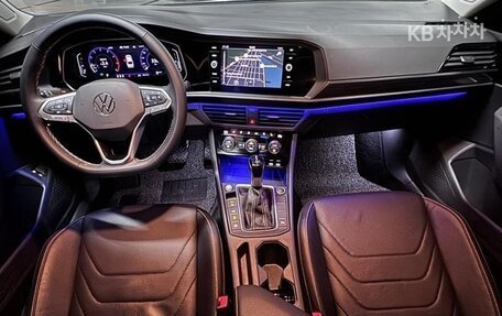 Volkswagen Jetta VII, 2022 год, 1 790 000 рублей, 5 фотография