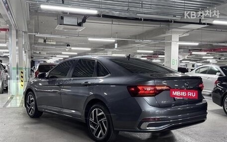 Volkswagen Jetta VII, 2022 год, 1 790 000 рублей, 4 фотография