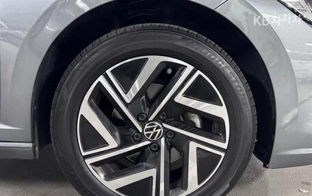 Volkswagen Jetta VII, 2022 год, 1 790 000 рублей, 15 фотография