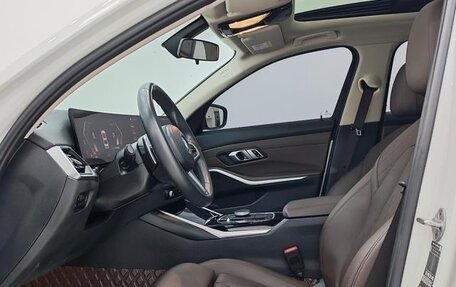 BMW 3 серия, 2022 год, 2 900 000 рублей, 7 фотография