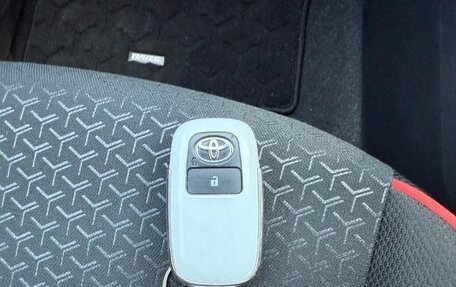 Toyota Raize I, 2022 год, 1 352 000 рублей, 16 фотография