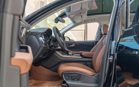 Audi Q7, 2025 год, 8 657 077 рублей, 6 фотография