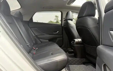 Hyundai Elantra, 2022 год, 1 250 003 рублей, 17 фотография