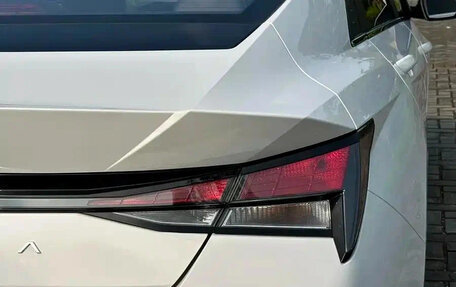 Hyundai Elantra, 2022 год, 1 250 003 рублей, 10 фотография