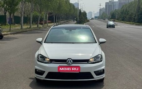 Volkswagen Golf VII, 2016 год, 1 380 000 рублей, 2 фотография