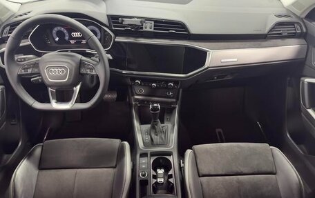 Audi Q3, 2022 год, 2 480 008 рублей, 15 фотография