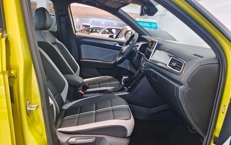 Volkswagen T-Roc I, 2022 год, 1 500 000 рублей, 7 фотография