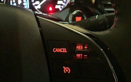 Mitsubishi Outlander III рестайлинг 3, 2022 год, 2 650 000 рублей, 19 фотография