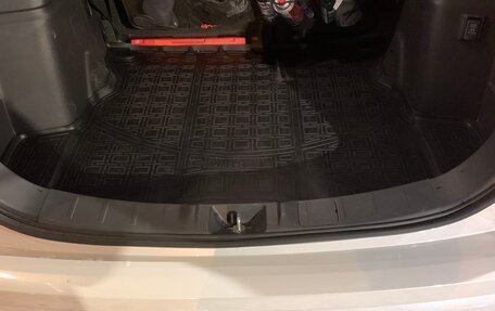 Mitsubishi Outlander III рестайлинг 3, 2022 год, 2 650 000 рублей, 16 фотография