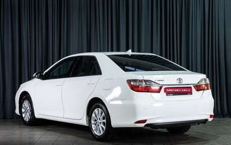 Toyota Camry, 2017 год, 1 860 000 рублей, 2 фотография