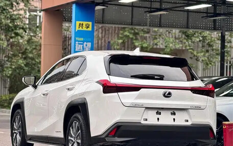 Lexus UX I, 2021 год, 2 110 005 рублей, 4 фотография