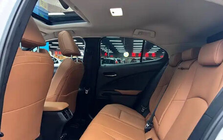 Lexus UX I, 2021 год, 2 110 005 рублей, 19 фотография