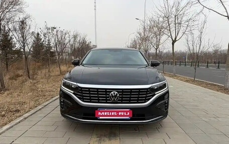 Volkswagen Passat B8 рестайлинг, 2023 год, 2 150 555 рублей, 2 фотография