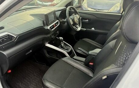 Daihatsu Rocky, 2022 год, 1 265 000 рублей, 14 фотография