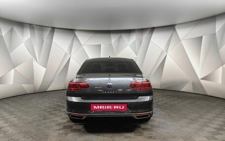 Volkswagen Passat B8 рестайлинг, 2021 год, 2 595 000 рублей, 8 фотография