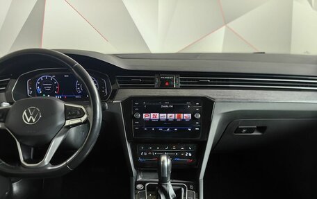 Volkswagen Passat B8 рестайлинг, 2021 год, 2 595 000 рублей, 15 фотография