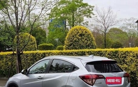 Honda Vezel, 2015 год, 1 692 000 рублей, 3 фотография