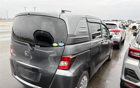 Honda Freed I, 2011 год, 695 000 рублей, 4 фотография