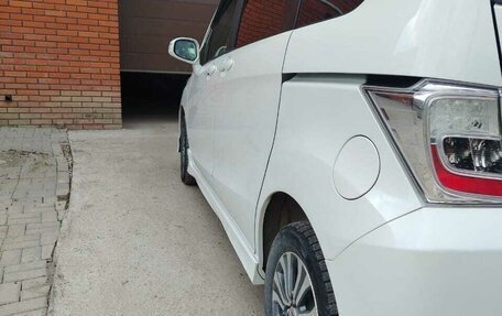 Honda Freed I, 2013 год, 1 200 000 рублей, 6 фотография