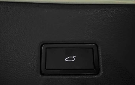 Volkswagen T-Roc I, 2022 год, 1 903 000 рублей, 19 фотография