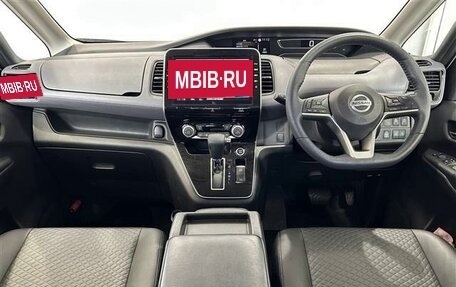 Nissan Serena IV, 2021 год, 1 654 000 рублей, 10 фотография