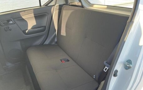 Daihatsu Mira e:S II, 2022 год, 475 000 рублей, 24 фотография