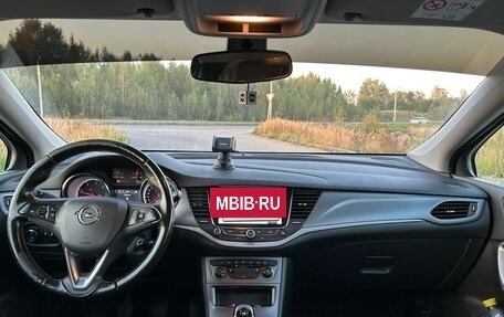 Opel Astra K, 2018 год, 1 130 000 рублей, 6 фотография