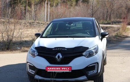 Renault Kaptur I рестайлинг, 2018 год, 1 200 000 рублей, 3 фотография