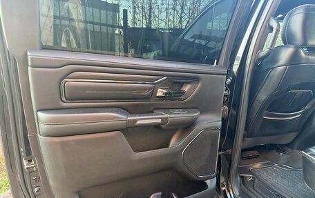 Rambler 1500, 2022 год, 6 400 000 рублей, 5 фотография