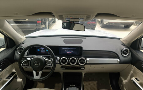 Mercedes-Benz GLB, 2021 год, 3 990 000 рублей, 18 фотография