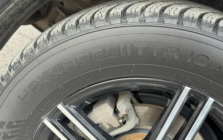 Toyota Prius IV XW50, 2018 год, 1 935 000 рублей, 14 фотография