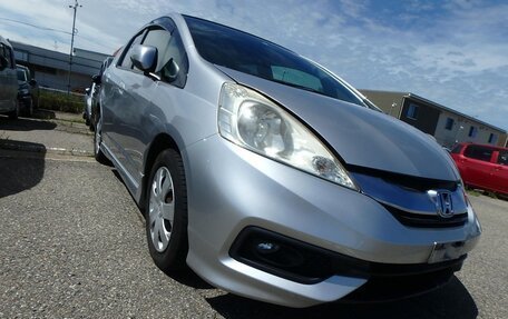 Honda Fit Shuttle I рестайлинг, 2013 год, 1 090 000 рублей, 1 фотография
