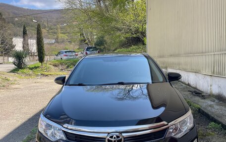 Toyota Camry, 2017 год, 2 100 000 рублей, 3 фотография