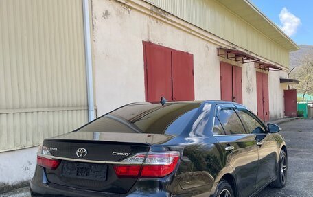 Toyota Camry, 2017 год, 2 100 000 рублей, 5 фотография