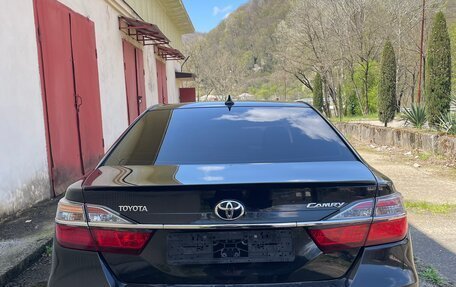 Toyota Camry, 2017 год, 2 100 000 рублей, 6 фотография