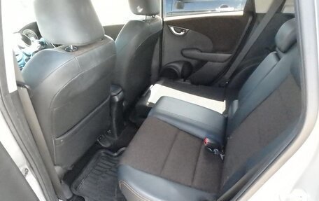 Honda Fit Shuttle I рестайлинг, 2013 год, 1 090 000 рублей, 7 фотография