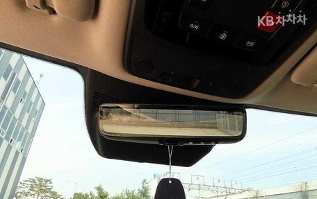 KIA Carnival, 2025 год, 15 фотография