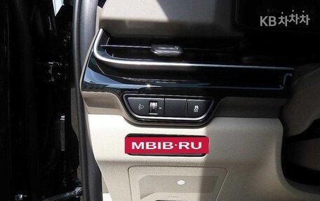 KIA Carnival, 2025 год, 14 фотография