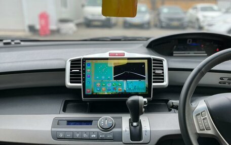 Honda Freed I, 2014 год, 1 349 999 рублей, 21 фотография