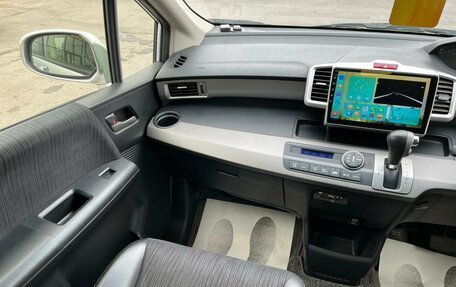 Honda Freed I, 2014 год, 1 349 999 рублей, 17 фотография