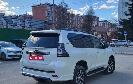 Toyota Land Cruiser Prado 150 рестайлинг 2, 2021 год, 6 534 000 рублей, 6 фотография
