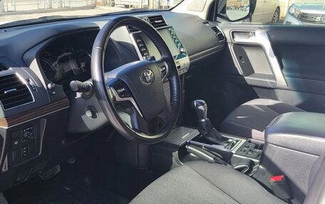 Toyota Land Cruiser Prado 150 рестайлинг 2, 2021 год, 6 534 000 рублей, 16 фотография