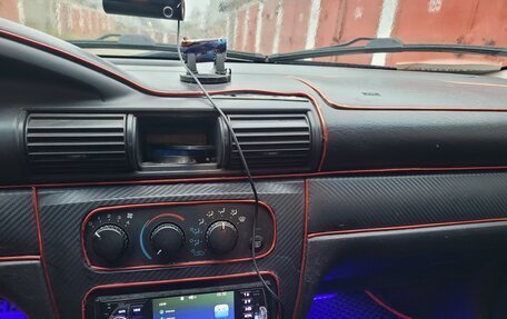 Dodge Stratus II, 2002 год, 410 000 рублей, 7 фотография