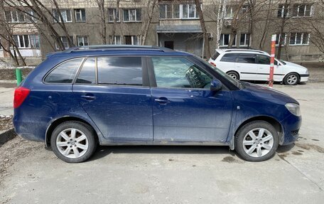 Skoda Fabia II, 2011 год, 430 000 рублей, 2 фотография