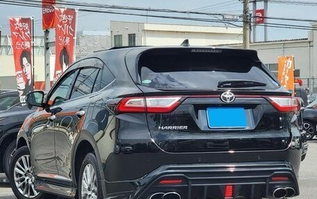 Toyota Harrier, 2020 год, 2 350 000 рублей, 4 фотография