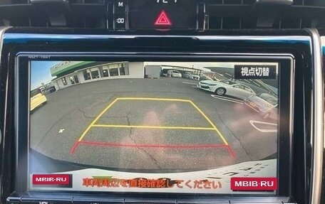 Toyota Harrier, 2020 год, 2 350 000 рублей, 12 фотография