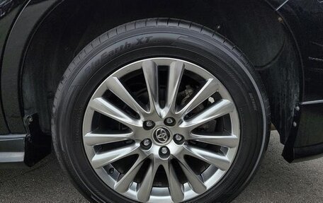 Toyota Harrier, 2020 год, 2 350 000 рублей, 25 фотография