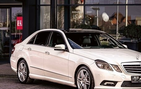 Mercedes-Benz E-Класс, 2011 год, 1 585 000 рублей, 7 фотография