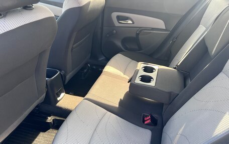 Chevrolet Cruze II, 2014 год, 895 000 рублей, 11 фотография