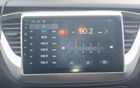 Hyundai Solaris II рестайлинг, 2019 год, 1 505 000 рублей, 11 фотография